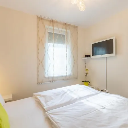 Solar I By Bltn Отель Шиофок